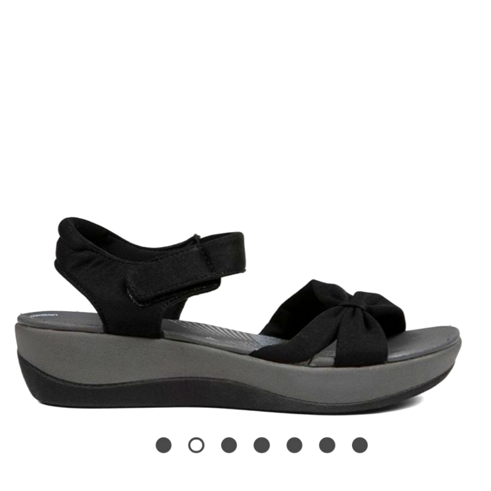 Clarks Women's Sandals Black CLOUD STEPPERS STRAP SANDAL
